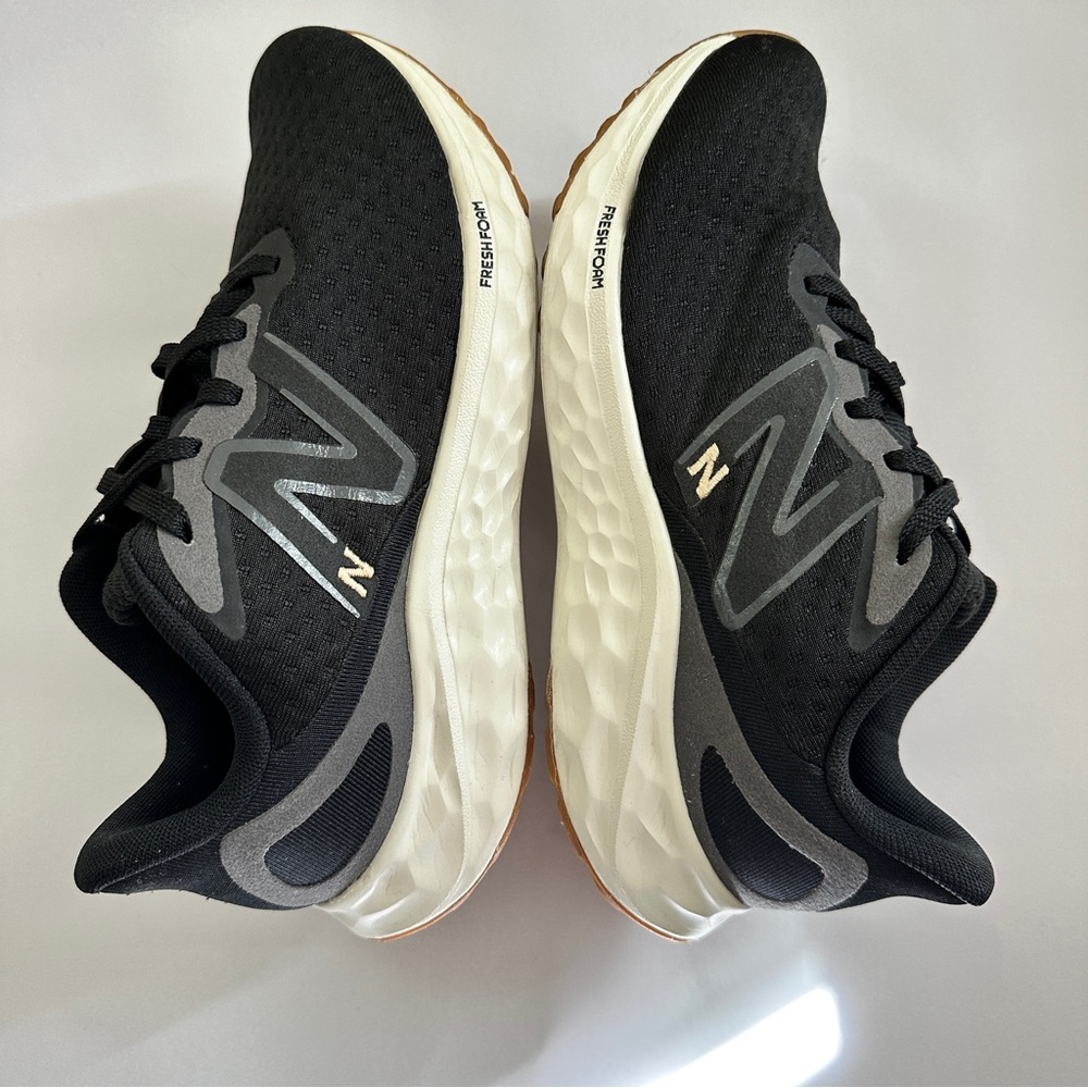 New Balance Women’s Black White Warisek4 Running Athletic Shoes Size 6.5